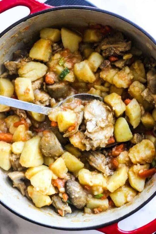 Rabbit Stew with Carrots and Potatoes