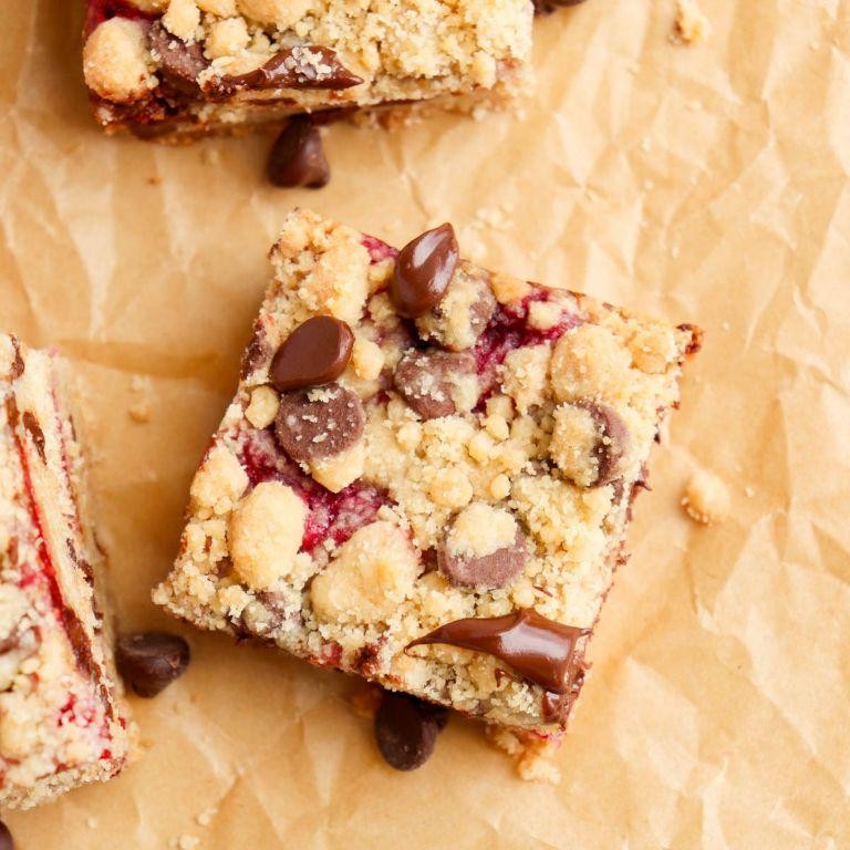 Raspberry Chocolate Chip Bars