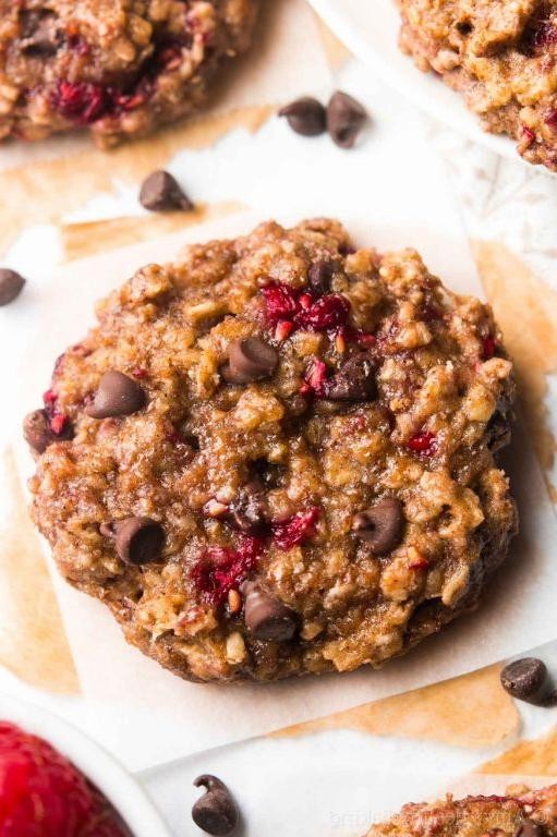 Raspberry Chocolate Chip Low Calorie Oatmeal