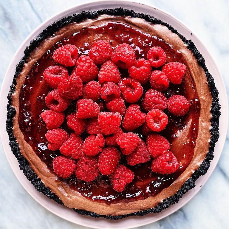 Raspberry Chocolate Pie