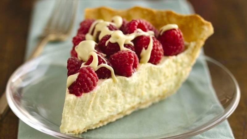 Raspberry White Chocolate Pie