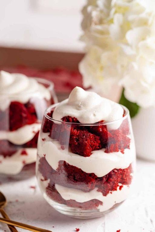Red Velvet Cheesecake Pudding