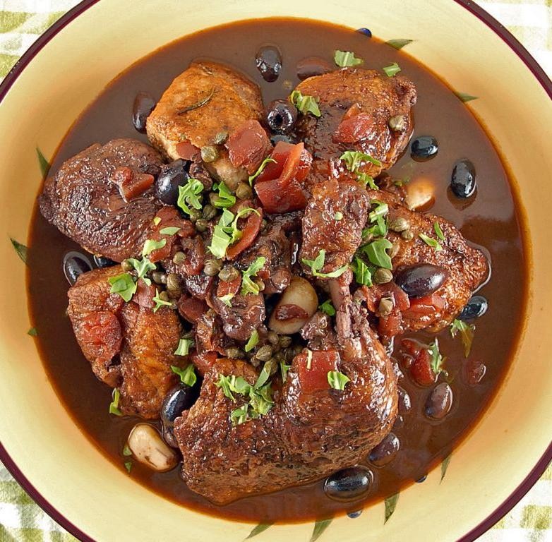 Red Wine Chicken with Olives