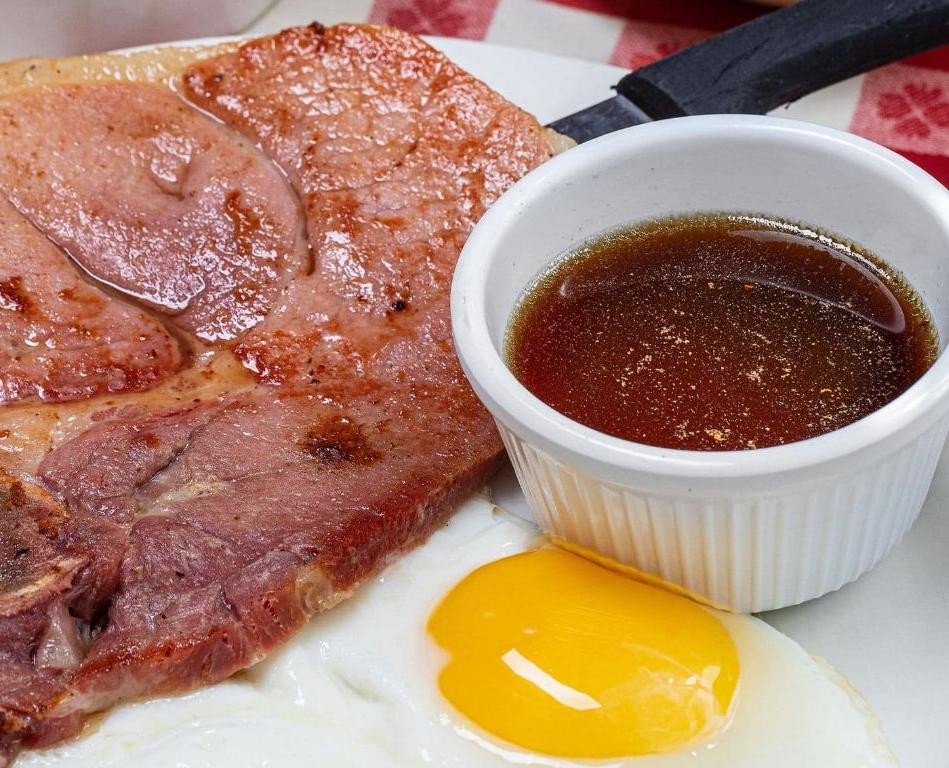 Red-Eye Gravy with Coffee and Brown Sugar
