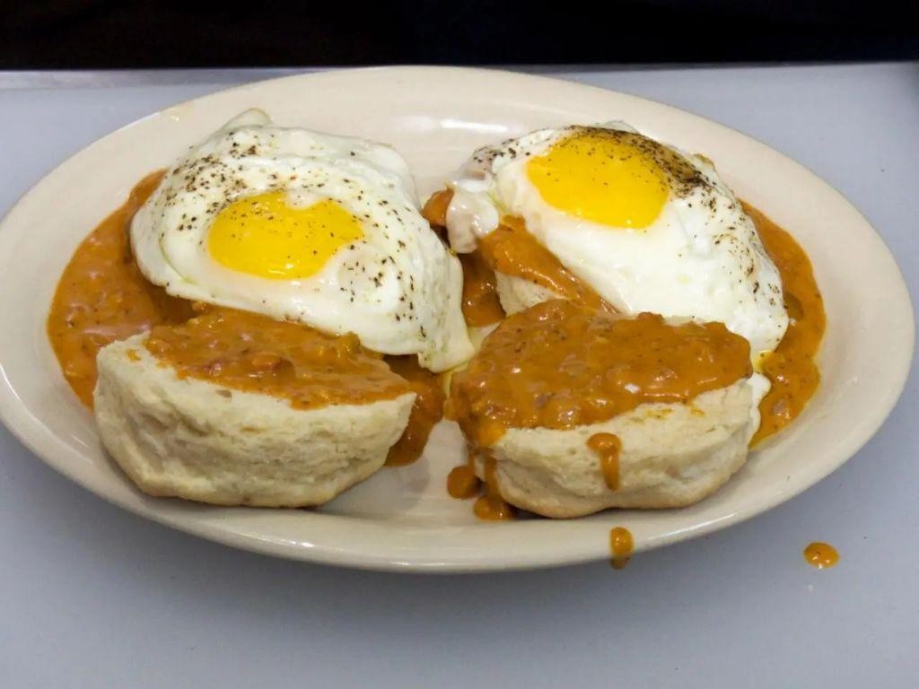 Red-Eye Gravy with Sausage