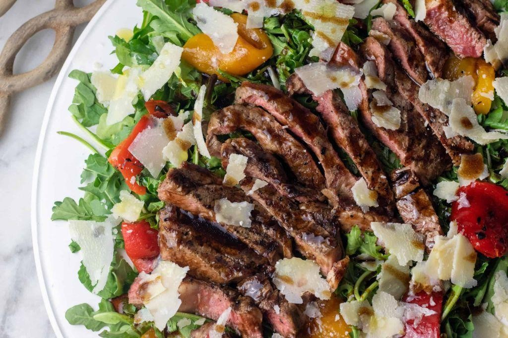 Ribeye Steak Salad with Balsamic Vinaigrette