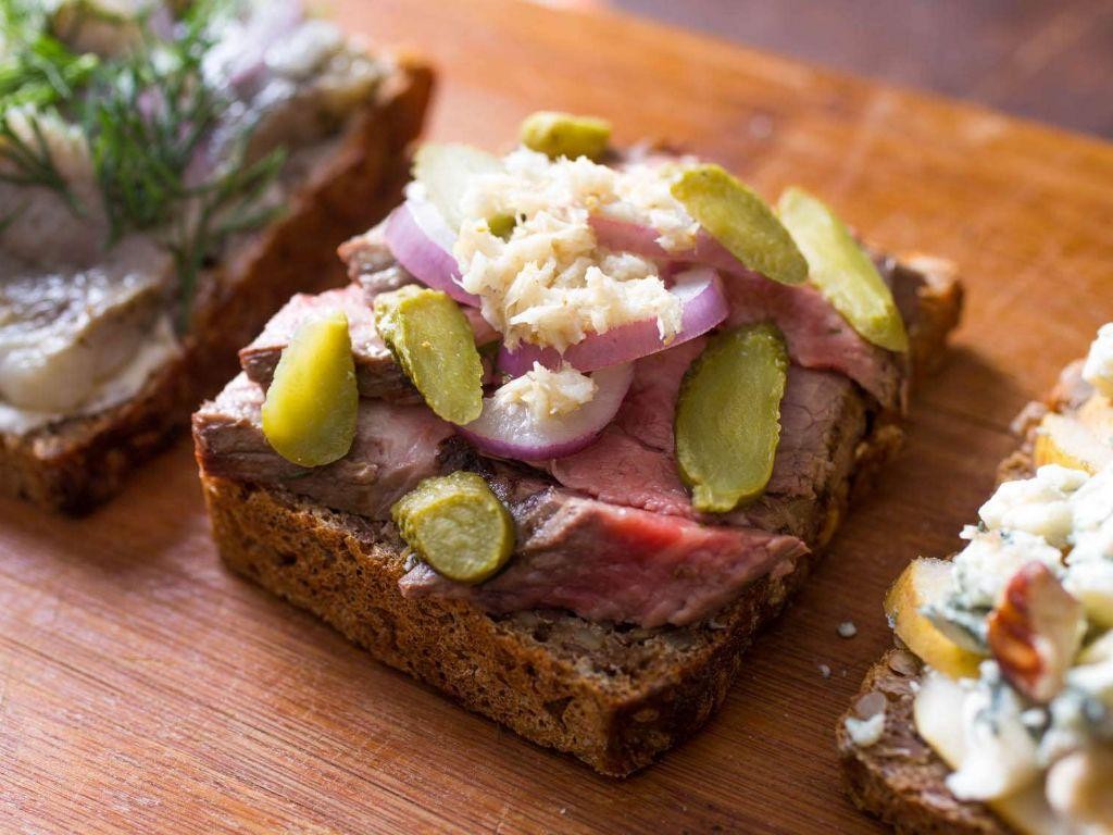 Roast Beef and Horseradish Open Faced Sandwich