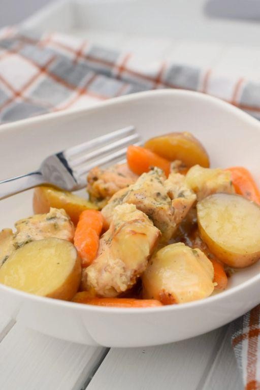 Rustic Chicken and Potato Slow Cooker Stew