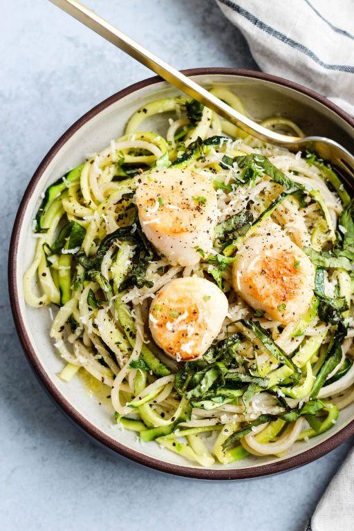 Scallop and Zucchini Noodles with Pesto