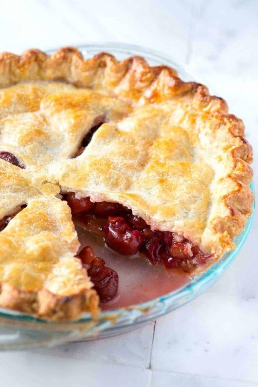 Simple Cherry Pie
