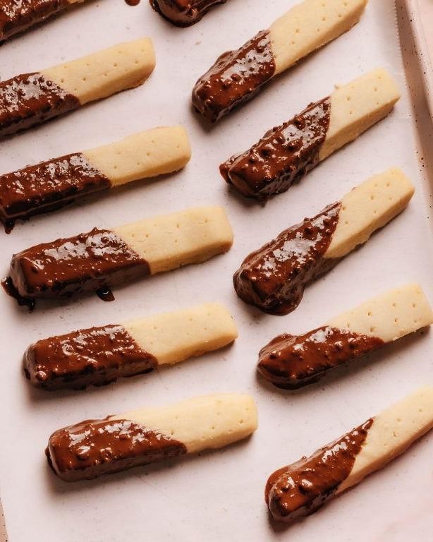 Simple Chocolate Dipped Shortbread