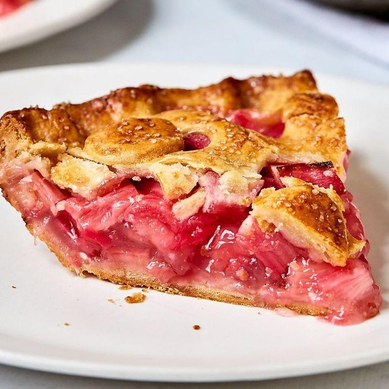 Simple Rhubarb Pie