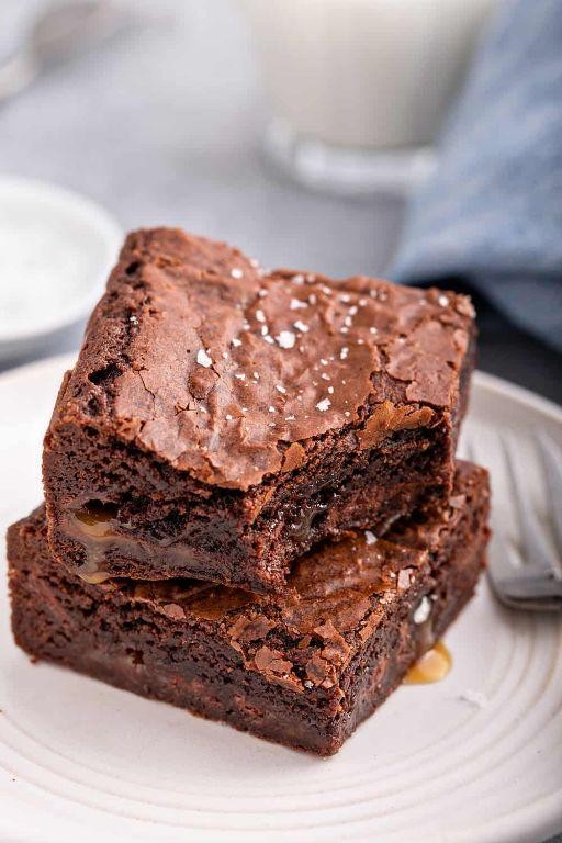 Simple Salted Caramel Brownies