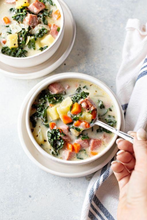 Slow Cooker Baked Potato Soup with Kale