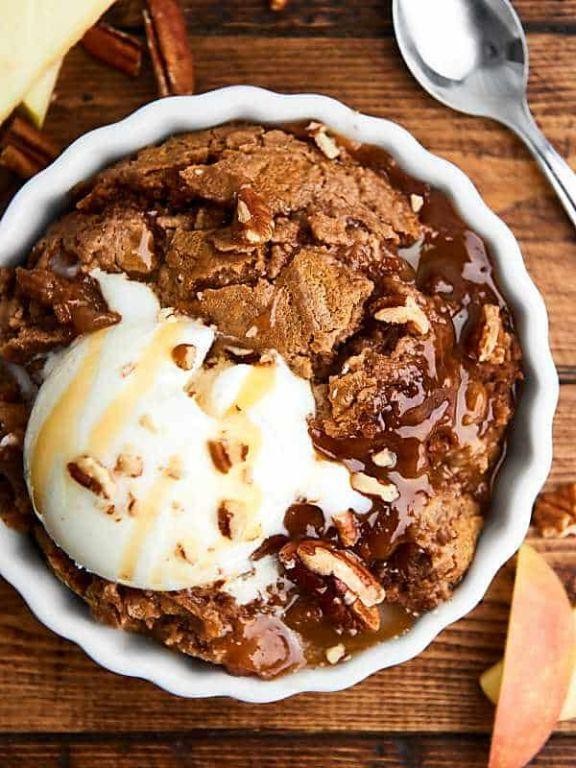 Slow Cooker Caramel Apple Dump Cake