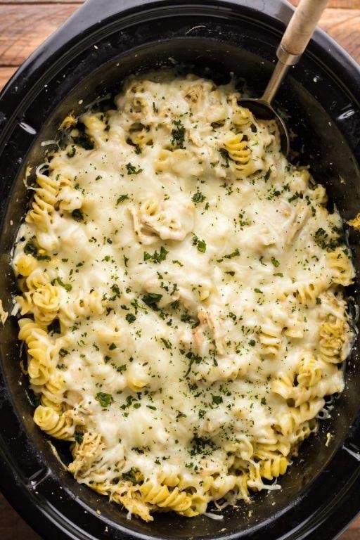 Slow Cooker Chicken Pesto Pasta