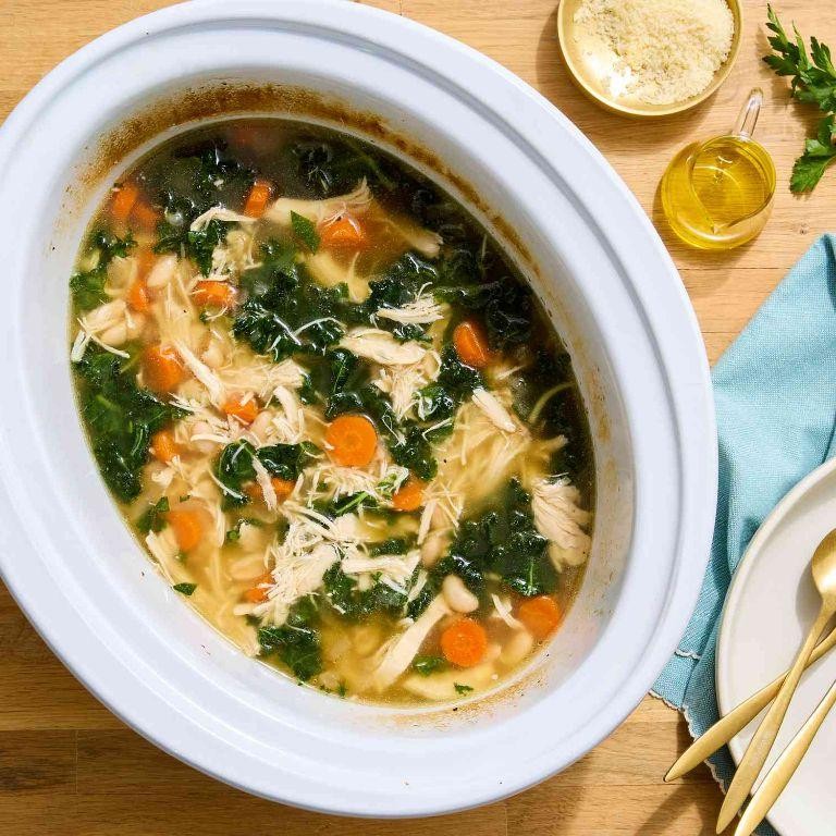 Slow Cooker Chicken and Bean Stew
