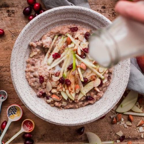 Slow Cooker Cranberry Apple Steel Cut Oats