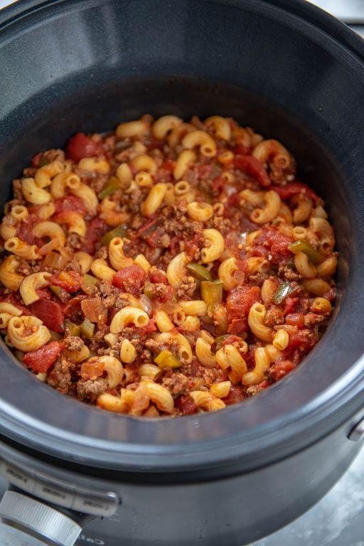 Slow Cooker Hamburger Goulash