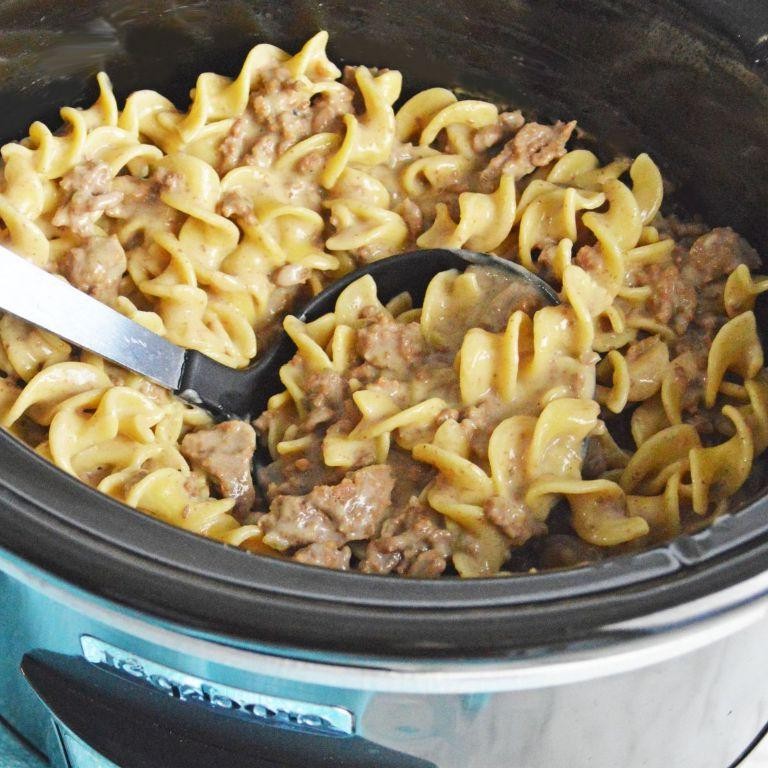 Slow Cooker Hamburger Stroganoff