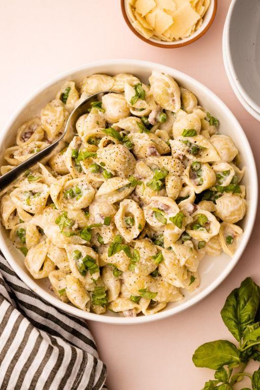 Slow Cooker Pasta with Peas and Pancetta