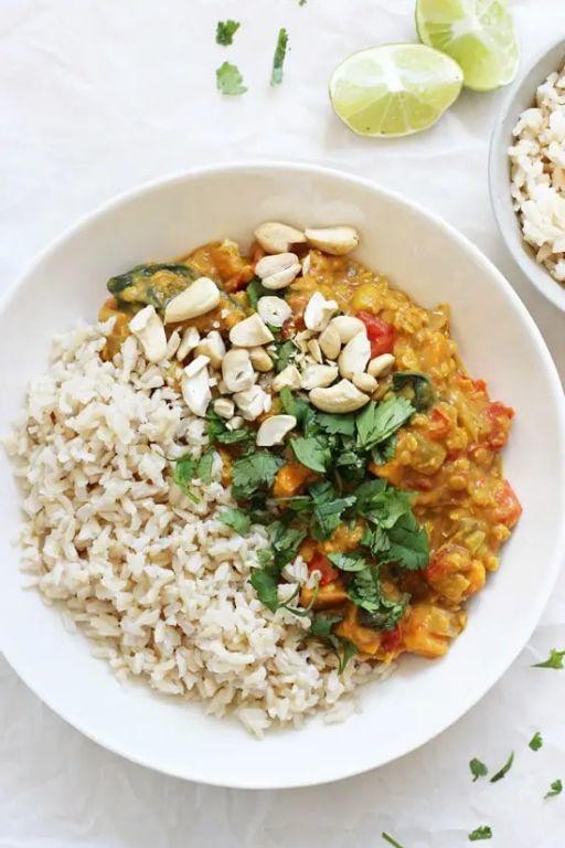 Slow Cooker Sweet Potato and Spinach Curry