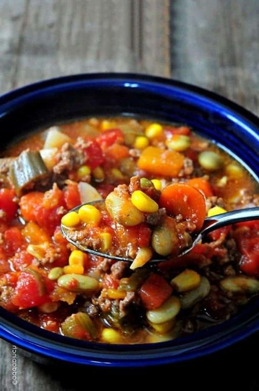 Slow Cooker Vegetable Soup