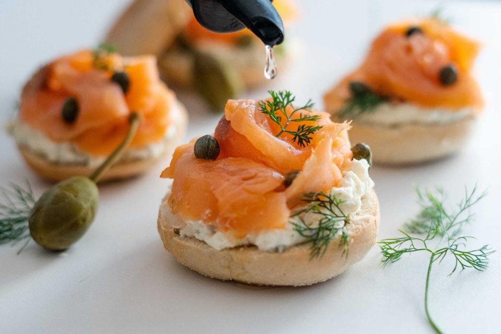 Smoked Salmon and Dill Bagel Bites