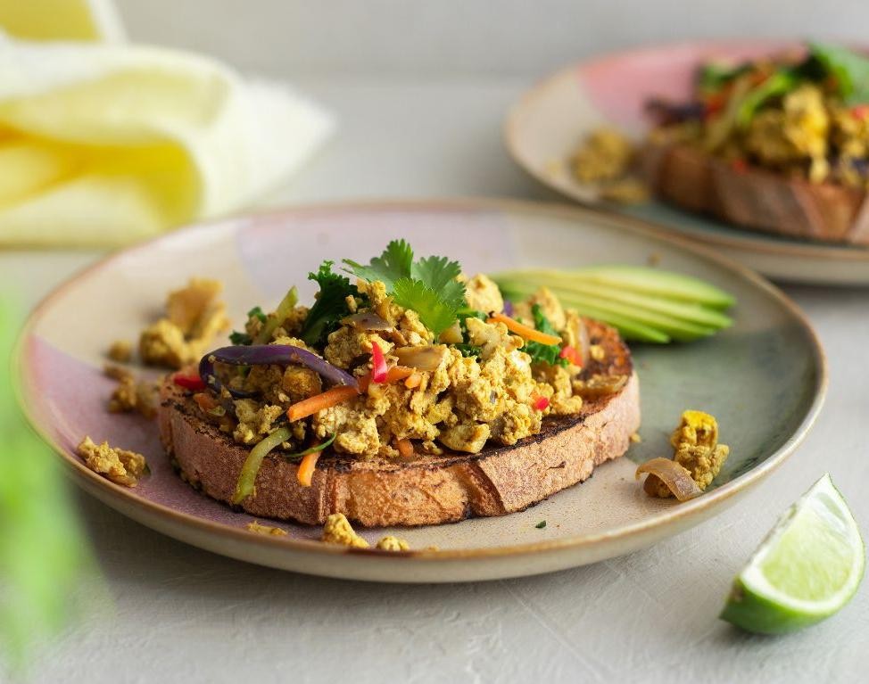 Smoked Tofu Breakfast Scramble