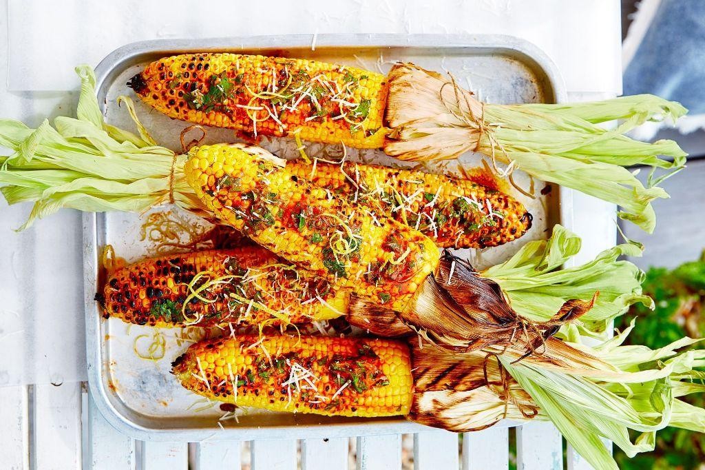 Smoky Paprika Crockpot Corn on the Cob