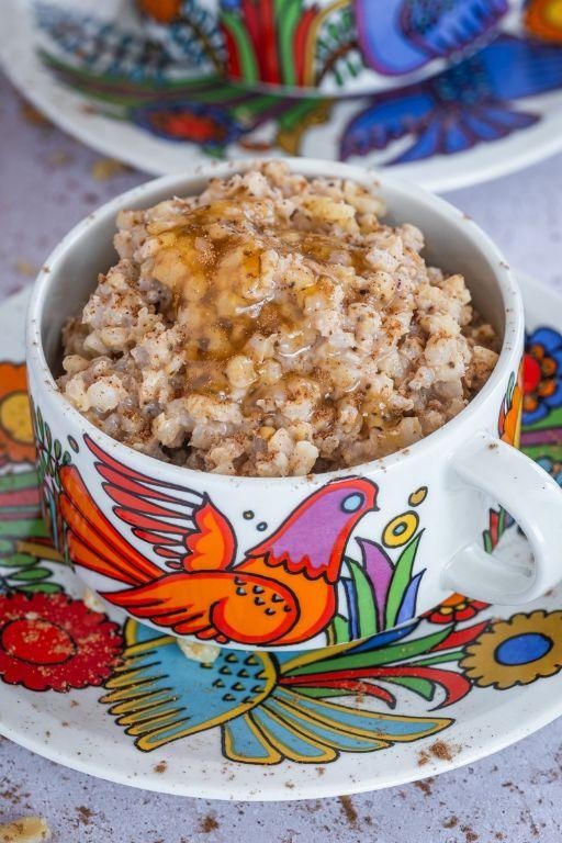 Sorghum Porridge with Nuts and Honey