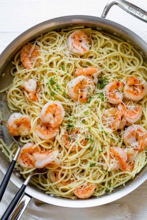 Spaghetti with Shrimp and Garlic