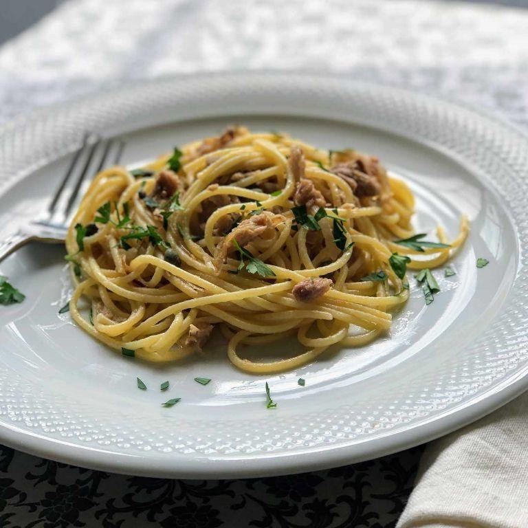 Spaghetti with Tuna and Capers