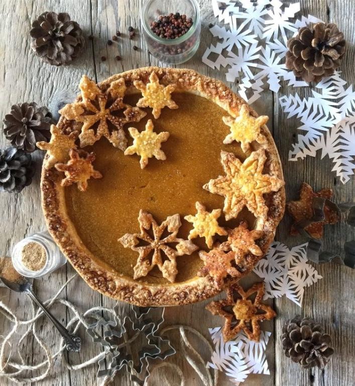 Spiced Pumpkin Christmas Pie