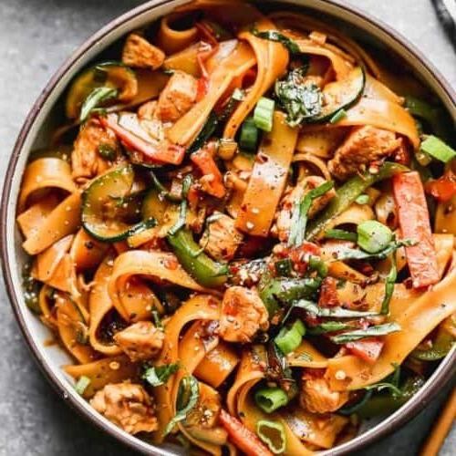 Spicy Drunken Noodles with Crab Meat