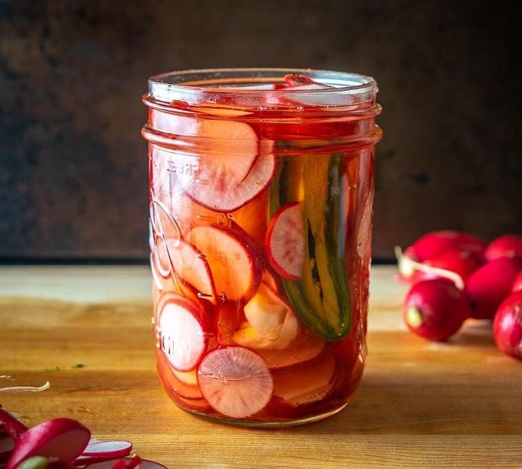 Spicy Pickled Radishes