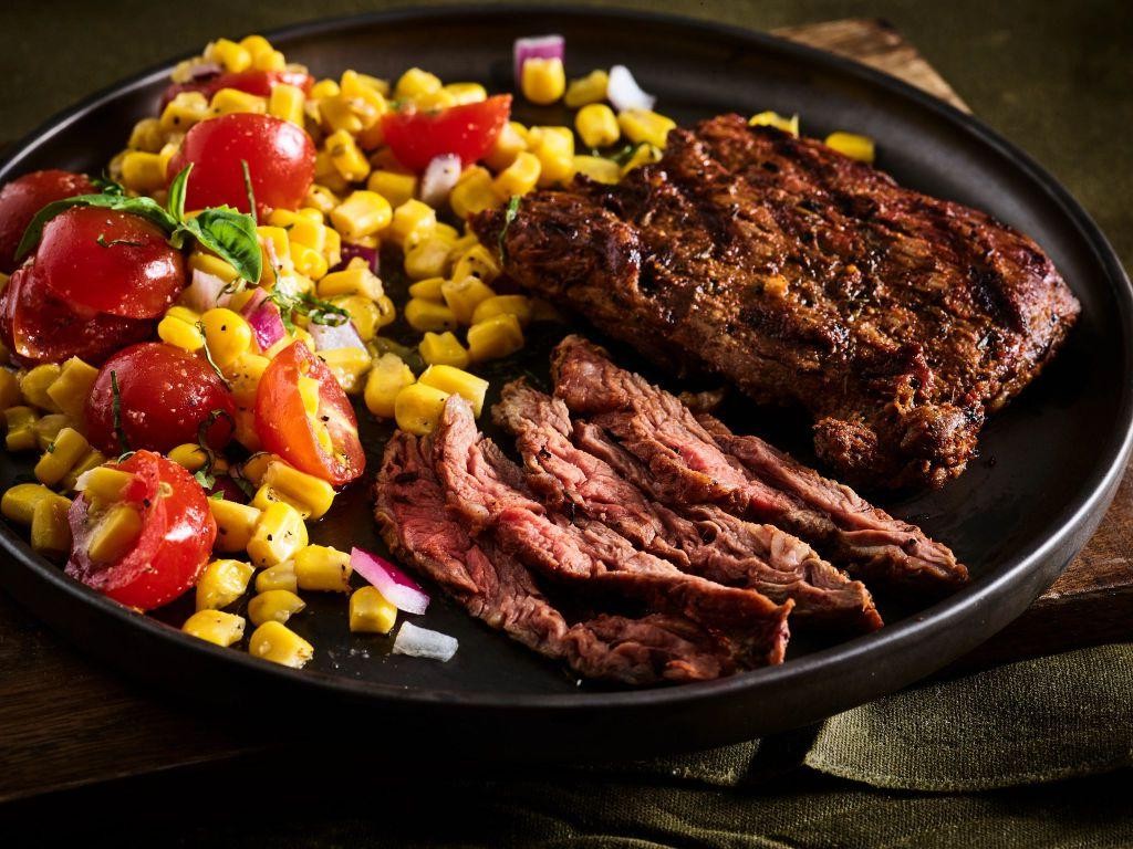 Spicy Steak and Corn Salad