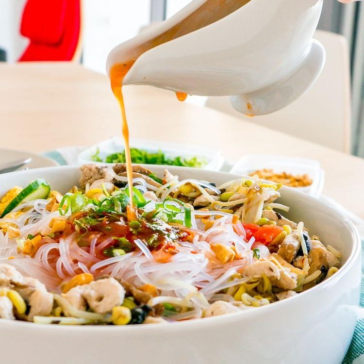 Spicy Thai Sweet Chilli Sauce Noodle Salad