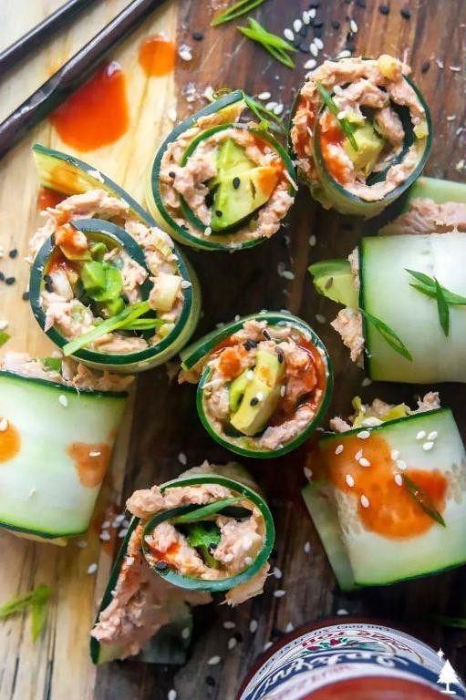 Spicy Tuna Roll with Cucumber Wrap