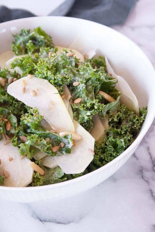Spiralized Kohlrabi with Lemon Tahini Dressing