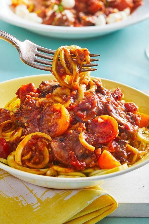 Spiralized Yellow Squash with Tomato Sauce