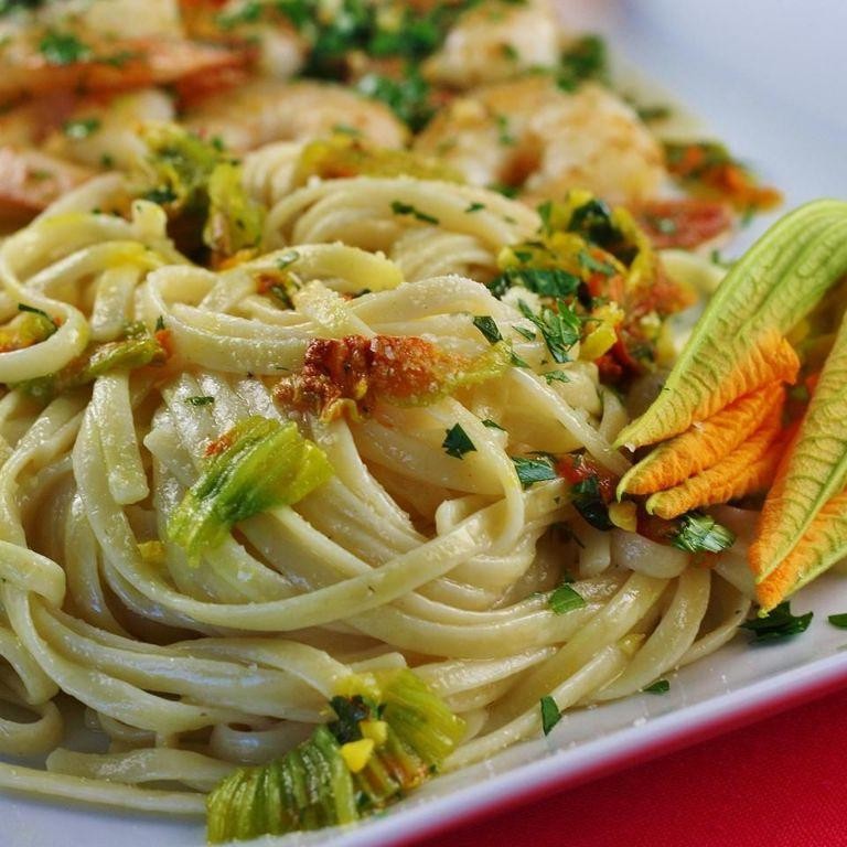Squash Blossom Pasta with Garlic and Olive Oil