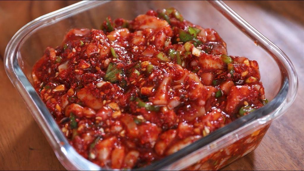 Squid Sashimi with Chili Oil