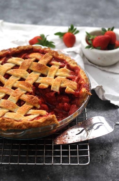 Strawberry Balsamic Pie