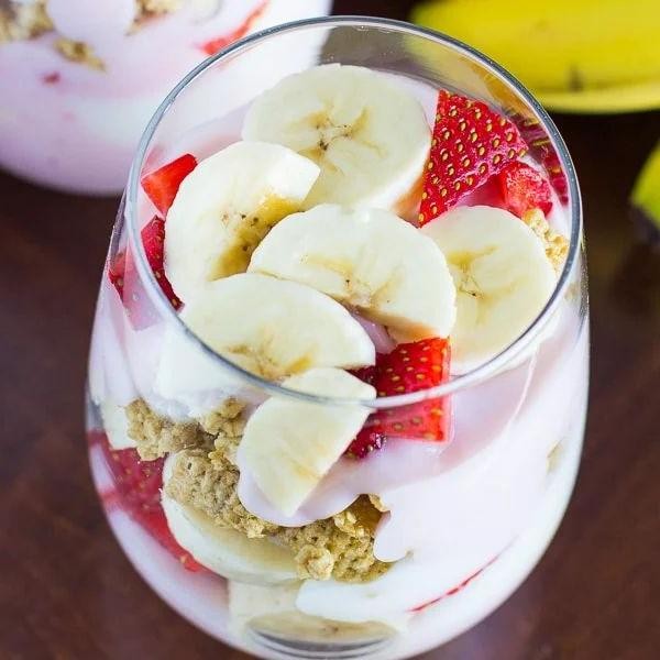 Strawberry Banana Yogurt Parfait