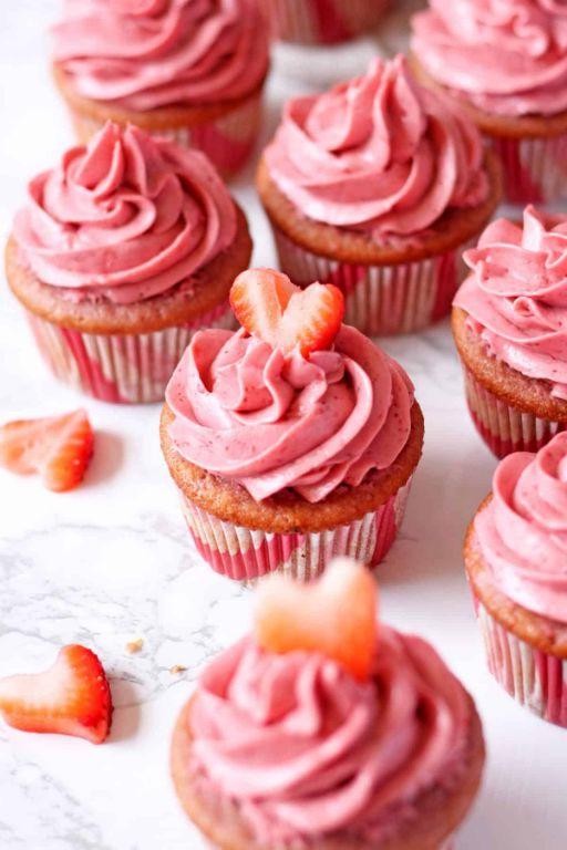 Strawberry Champagne Cupcakes