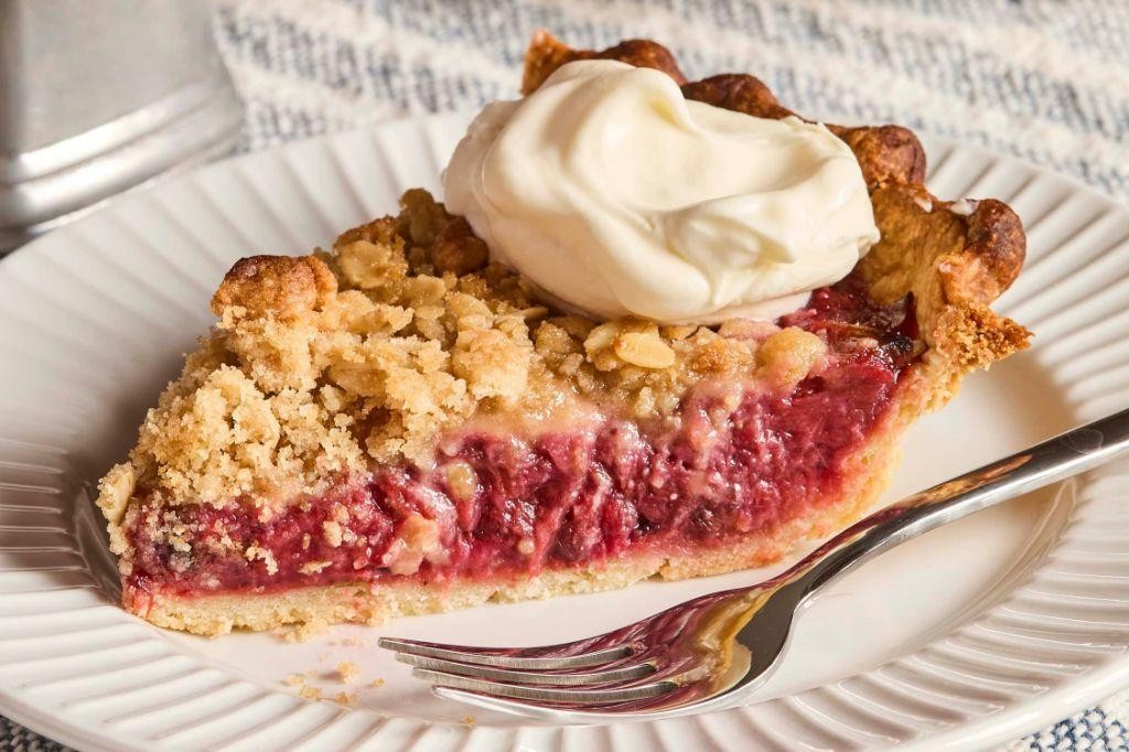 Strawberry Rhubarb Pie