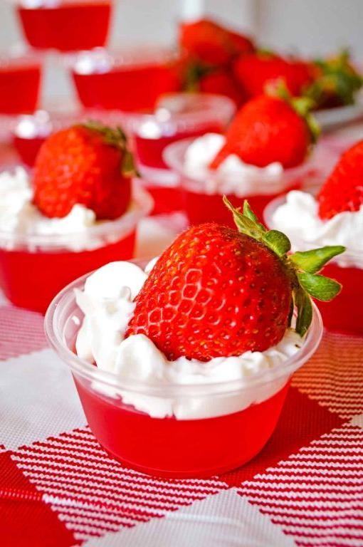 Strawberry Vodka Jello Shots