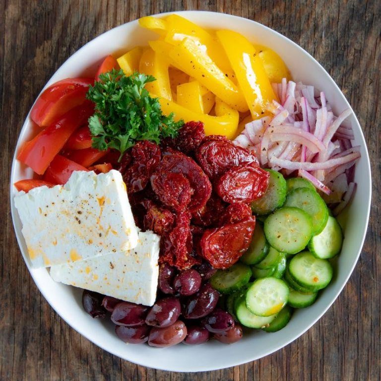 Sun-Dried Tomato Greek Salad Dressing