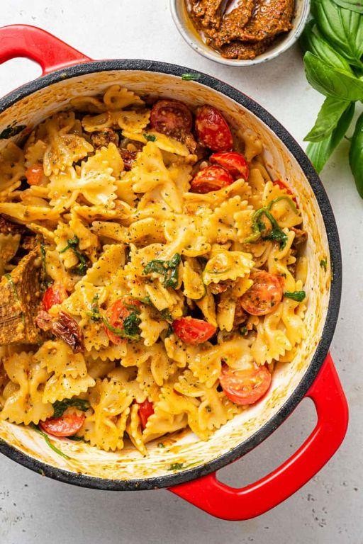 Sun-Dried Tomato Pesto Pasta